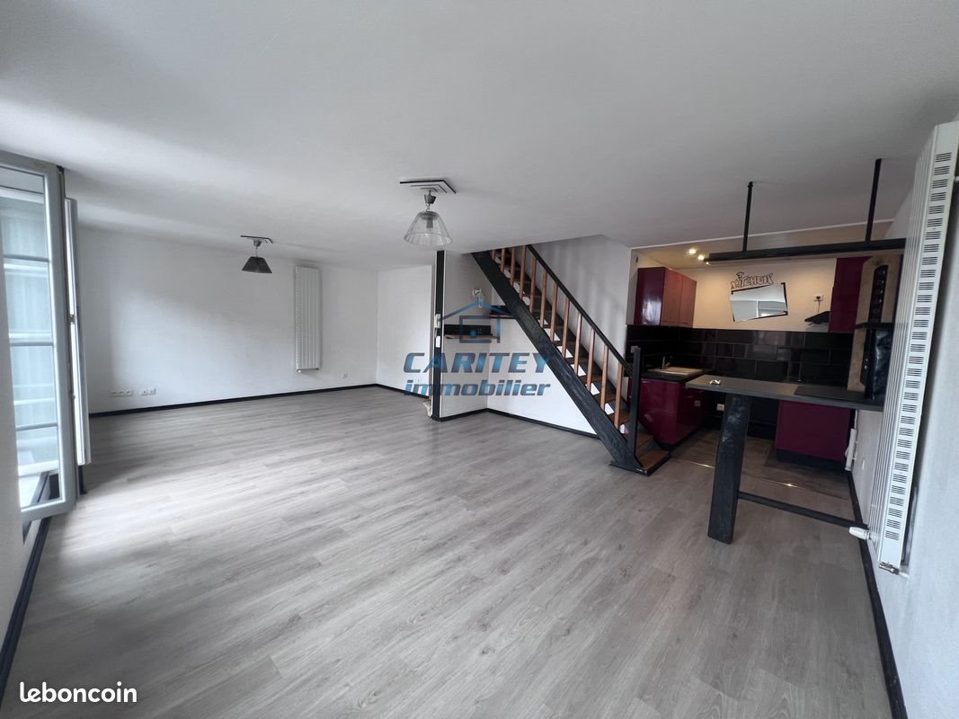 Appartement à louer, 83m², Luxeuil-les-Bains