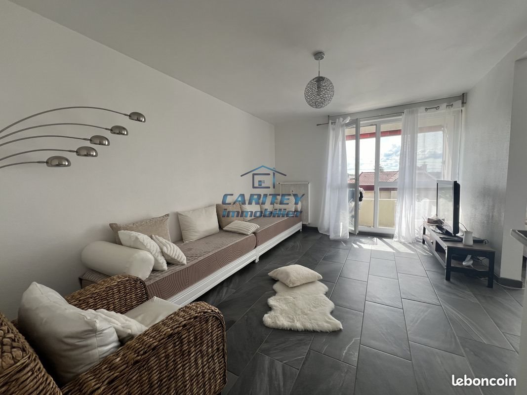 Appartement à vendre, 70m², Lure