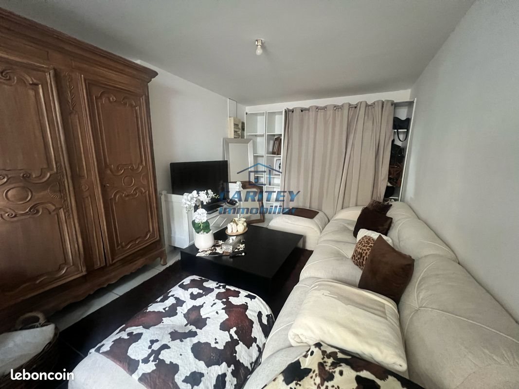 Maison à louer, 39m², Lure