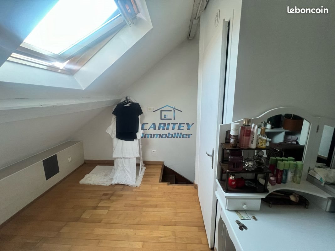 Maison à louer, 39m², Lure