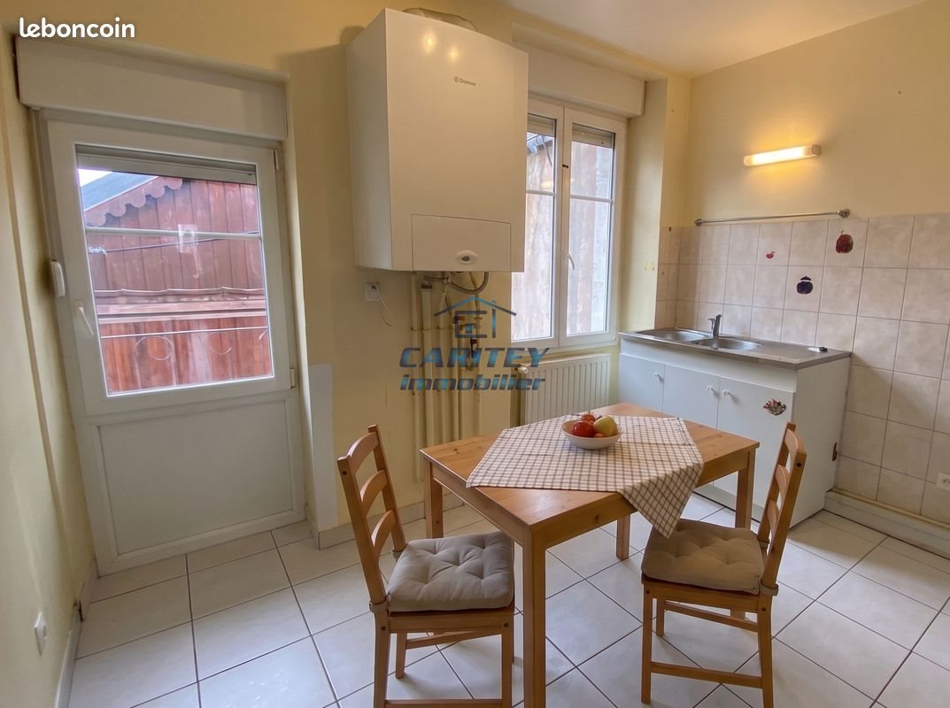 Appartement à louer, 60m², Lure
