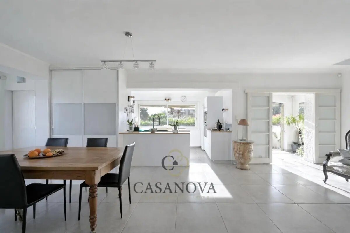 Maison à vendre, 185m², Saint-Mathieu-de-Tréviers