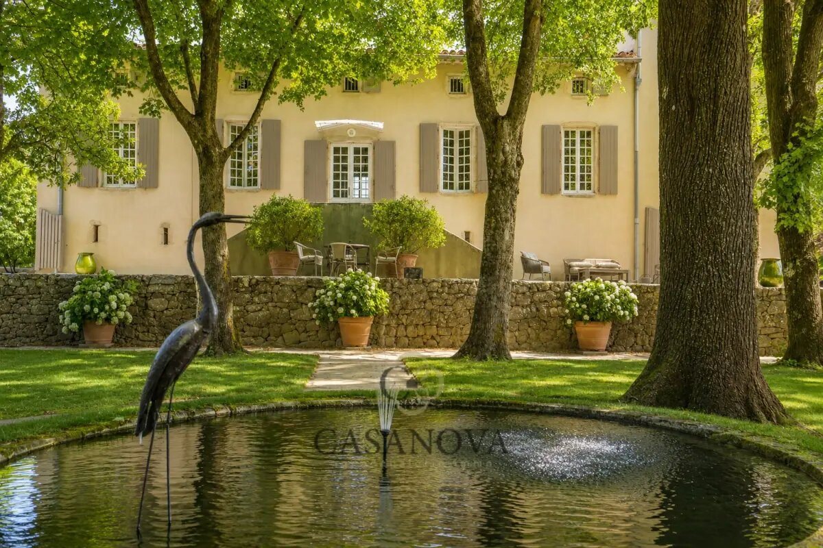 Maison à vendre, 350m², Saint-Hippolyte-du-Fort