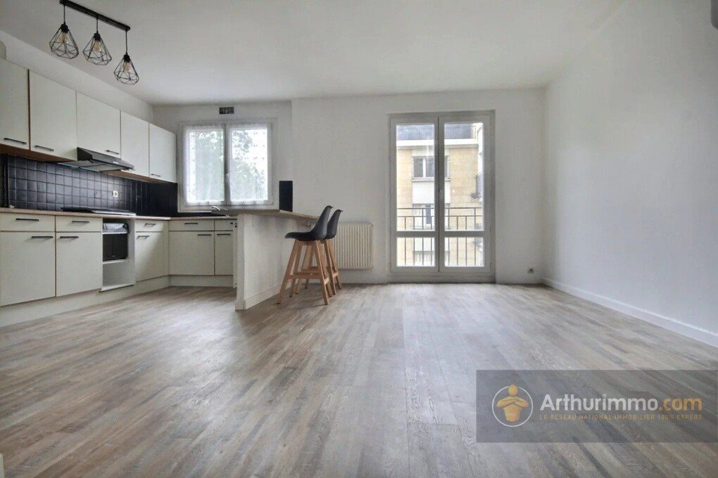 Appartement à louer, 52m², Saint-Maurice