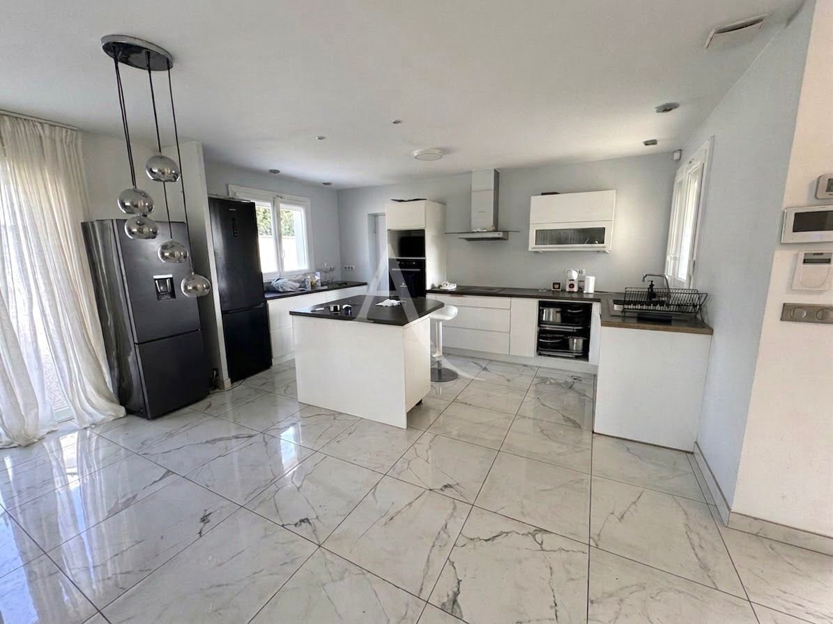 Maison à vendre, 130m², Rubelles
