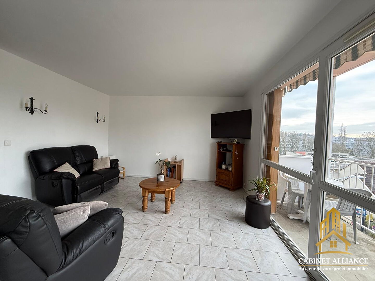 Appartement à vendre, 73m², Saint-Fargeau-Ponthierry