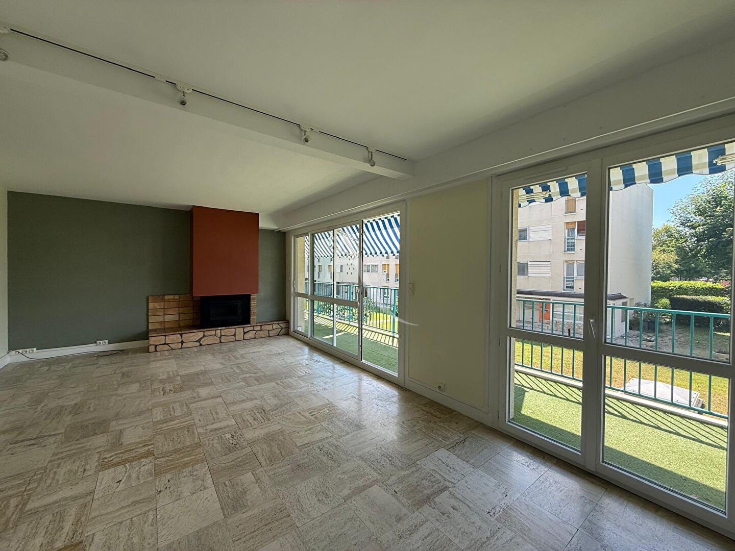 Appartement à louer, 74m², Melun