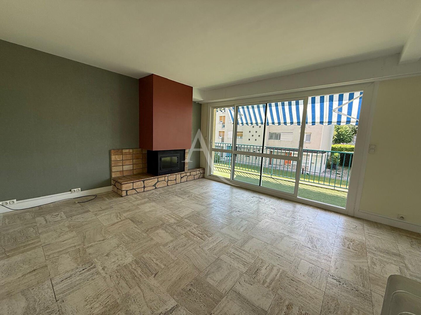 Appartement à louer, 74m², Melun