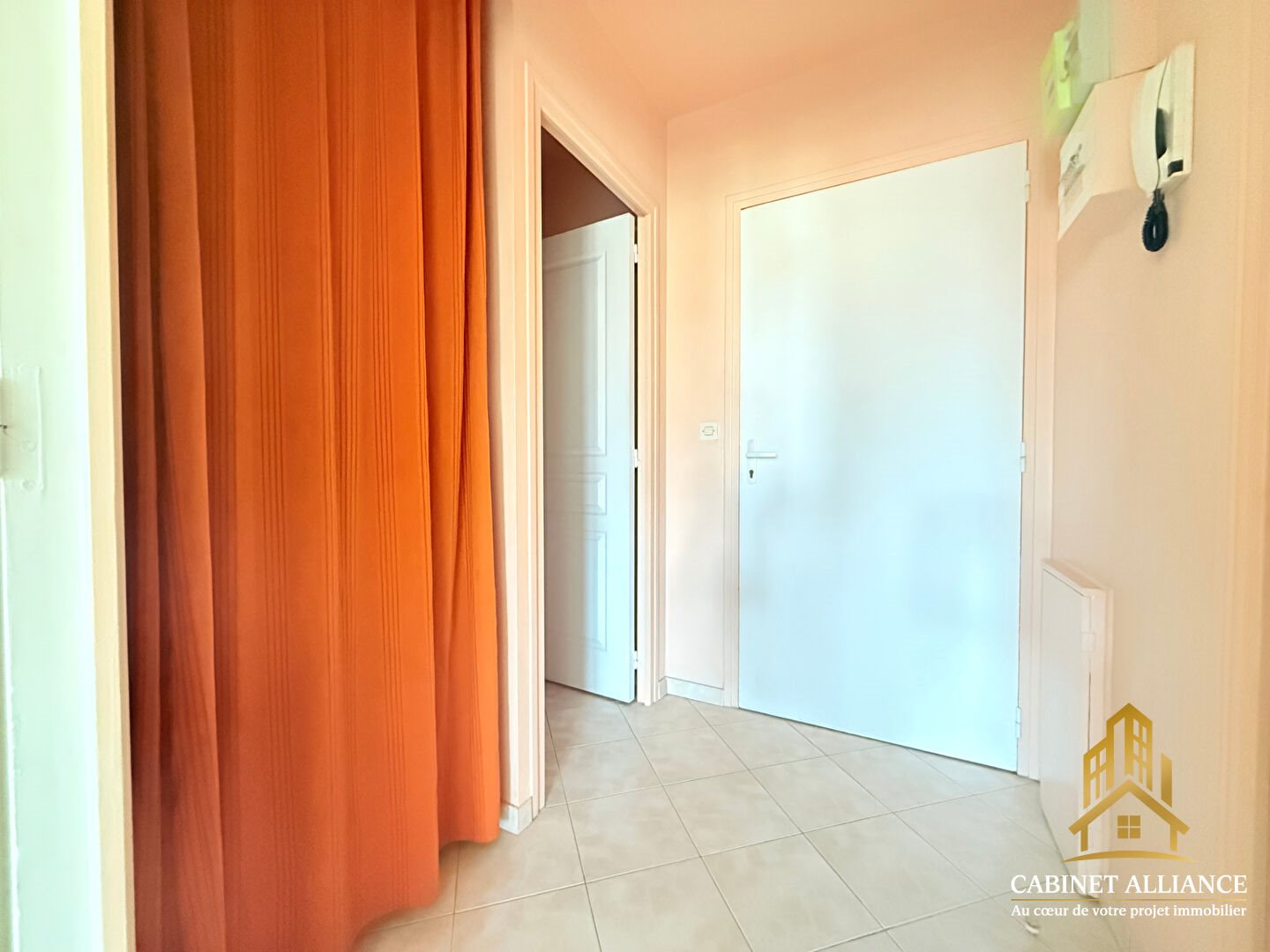 Appartement à vendre, 28m², Melun