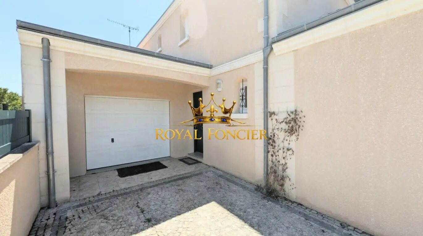 Maison à vendre, 118m², Dangé-Saint-Romain