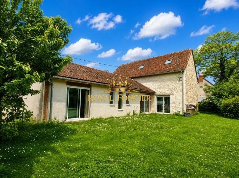 Maison à vendre, 165m², Dangé-Saint-Romain