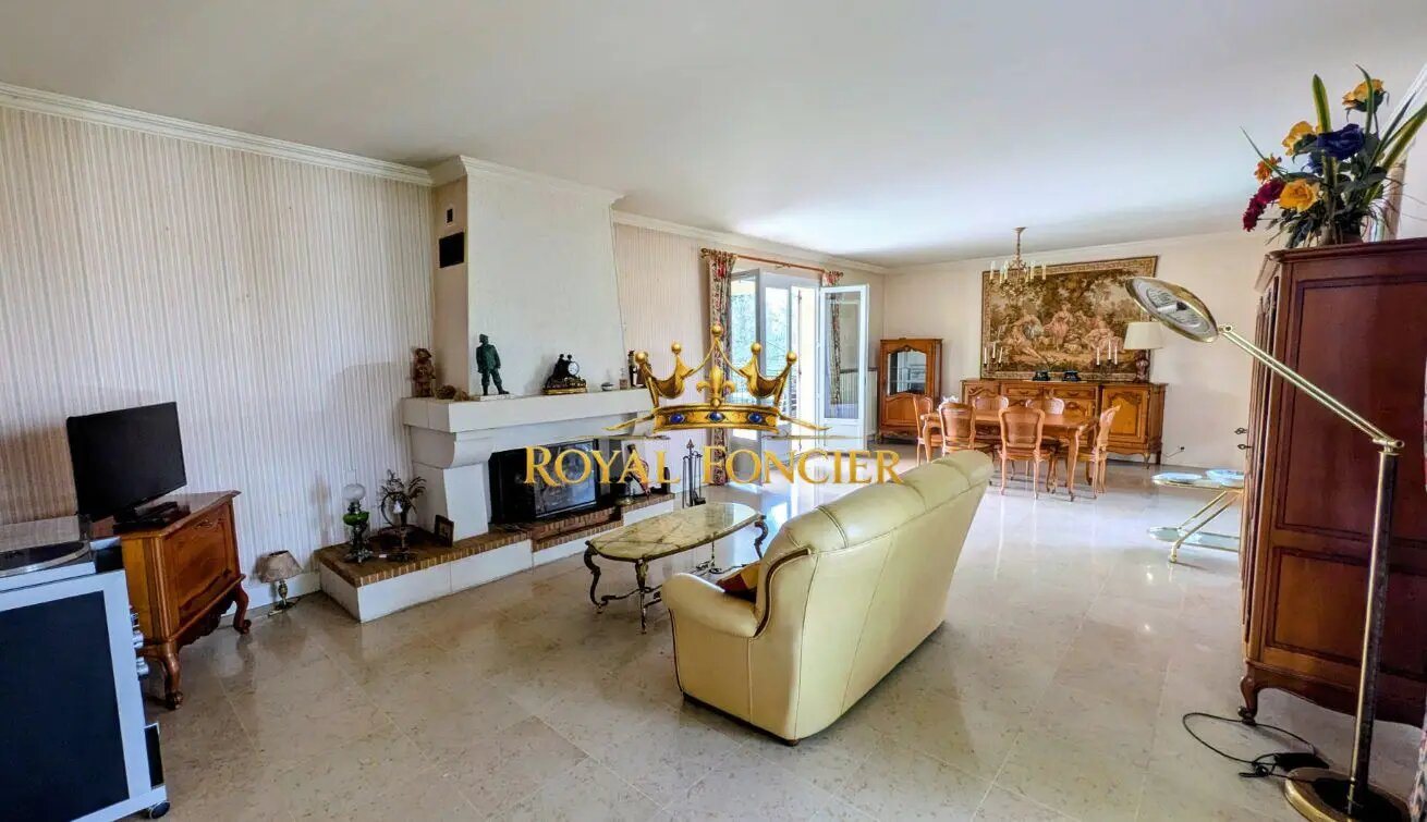Maison à vendre, 317m², Châtellerault