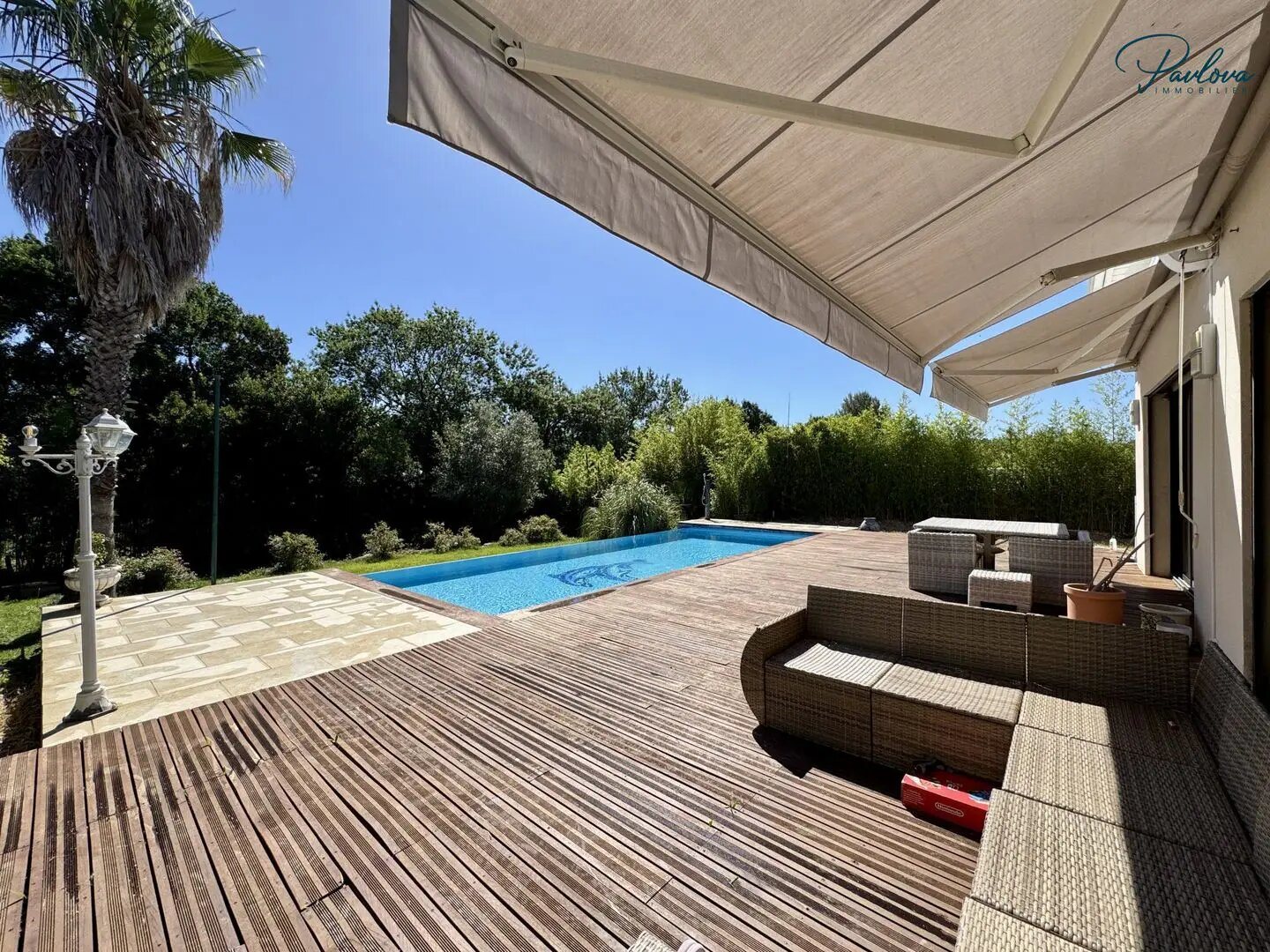 Maison à vendre, 220m², Vailhauquès