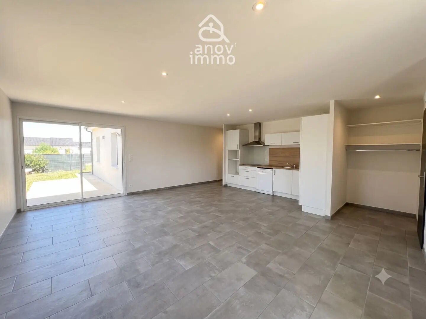 Maison à vendre, 88m², Montamisé