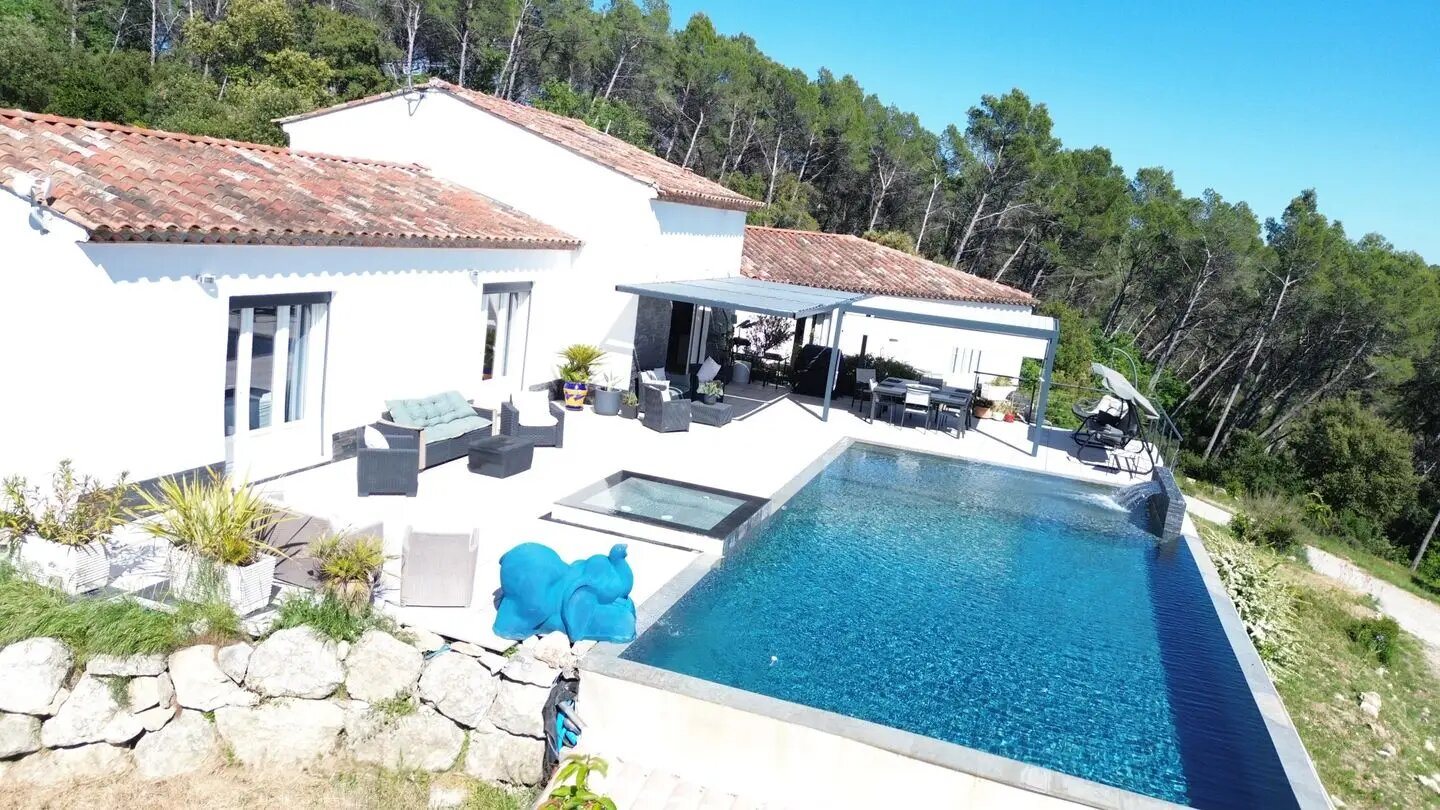 Maison à vendre, 234m², Lorgues