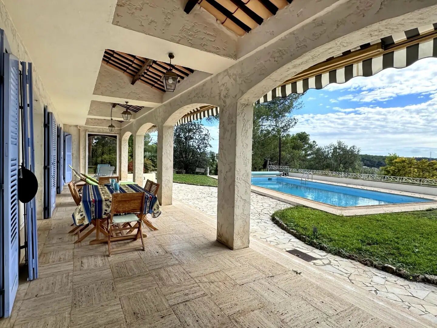 Maison à vendre, 380m², Draguignan