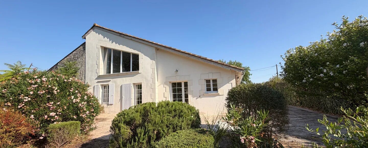 Maison à vendre, 214m², Fontaines-d'Ozillac