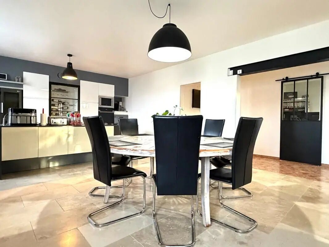 Maison à vendre, 132m², Saintes
