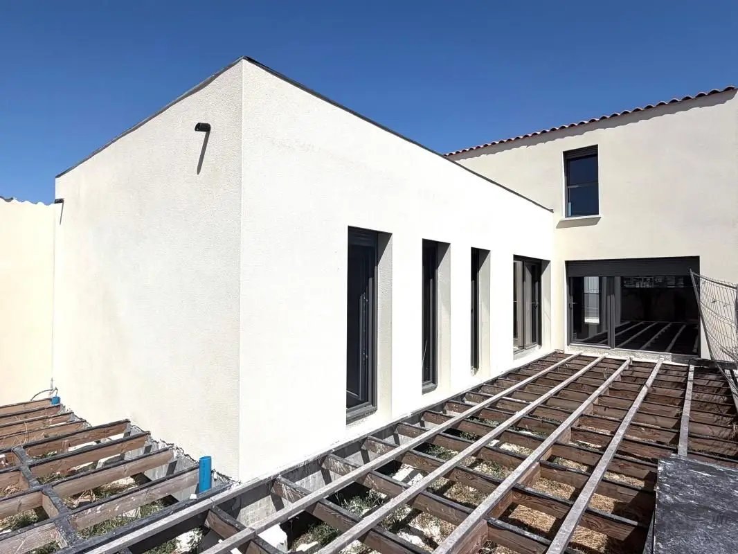 Maison à vendre, 154m², Saintes