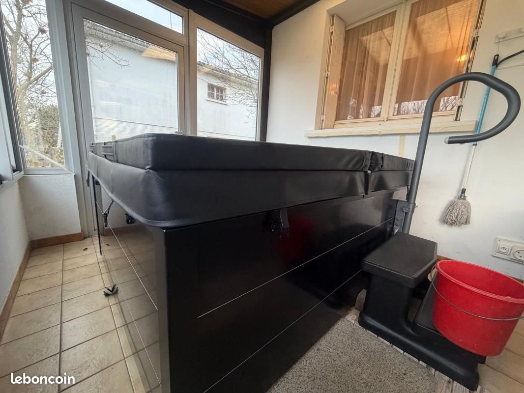 Maison à vendre, 141m², Saintes