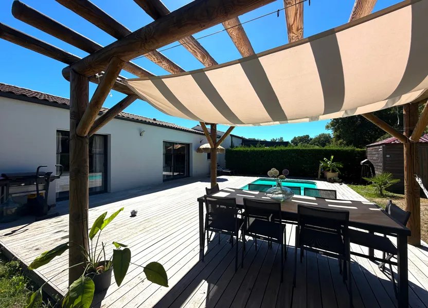Maison à vendre, 92m², Thénac