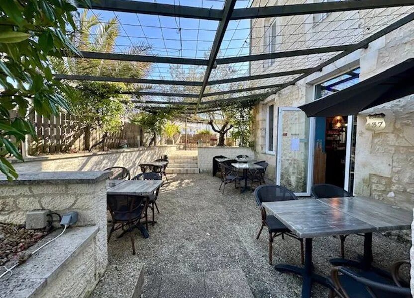 Maison à vendre, 347m², Saint-Genis-de-Saintonge