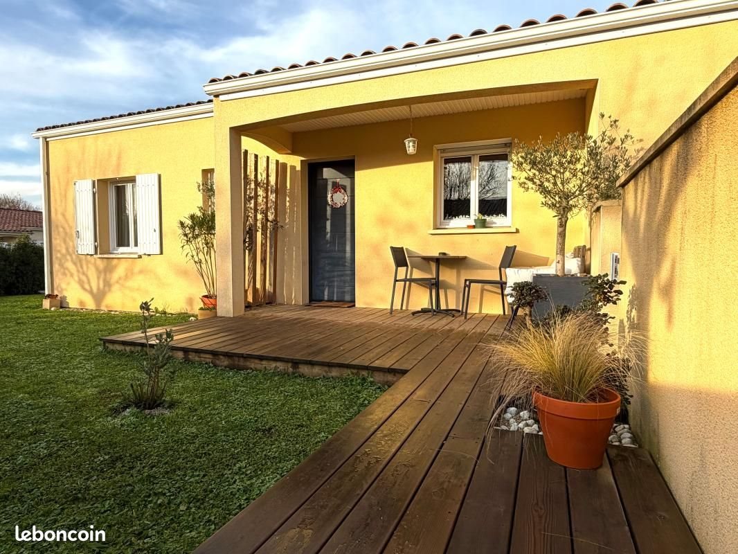 Maison à vendre, 90m², Saint-Georges-des-Coteaux