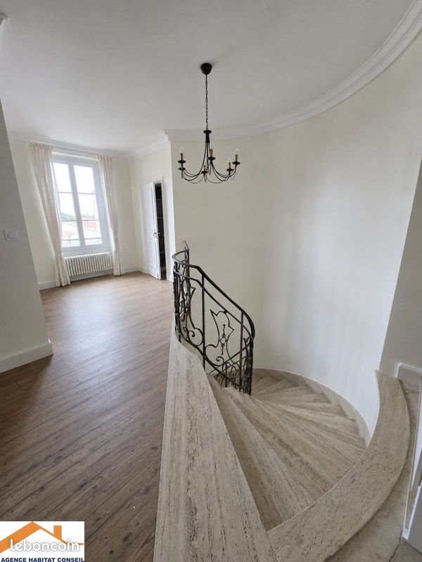 Maison à vendre, 460m², Les Lucs-sur-Boulogne