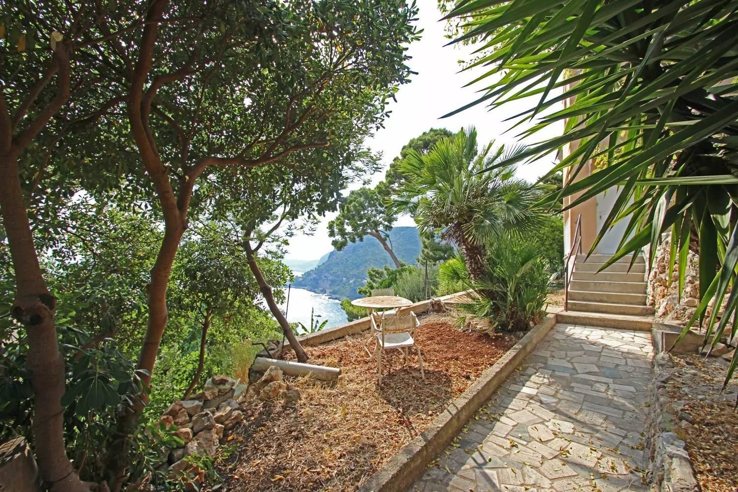 Appartement à louer, 37m², Cap-d'Ail