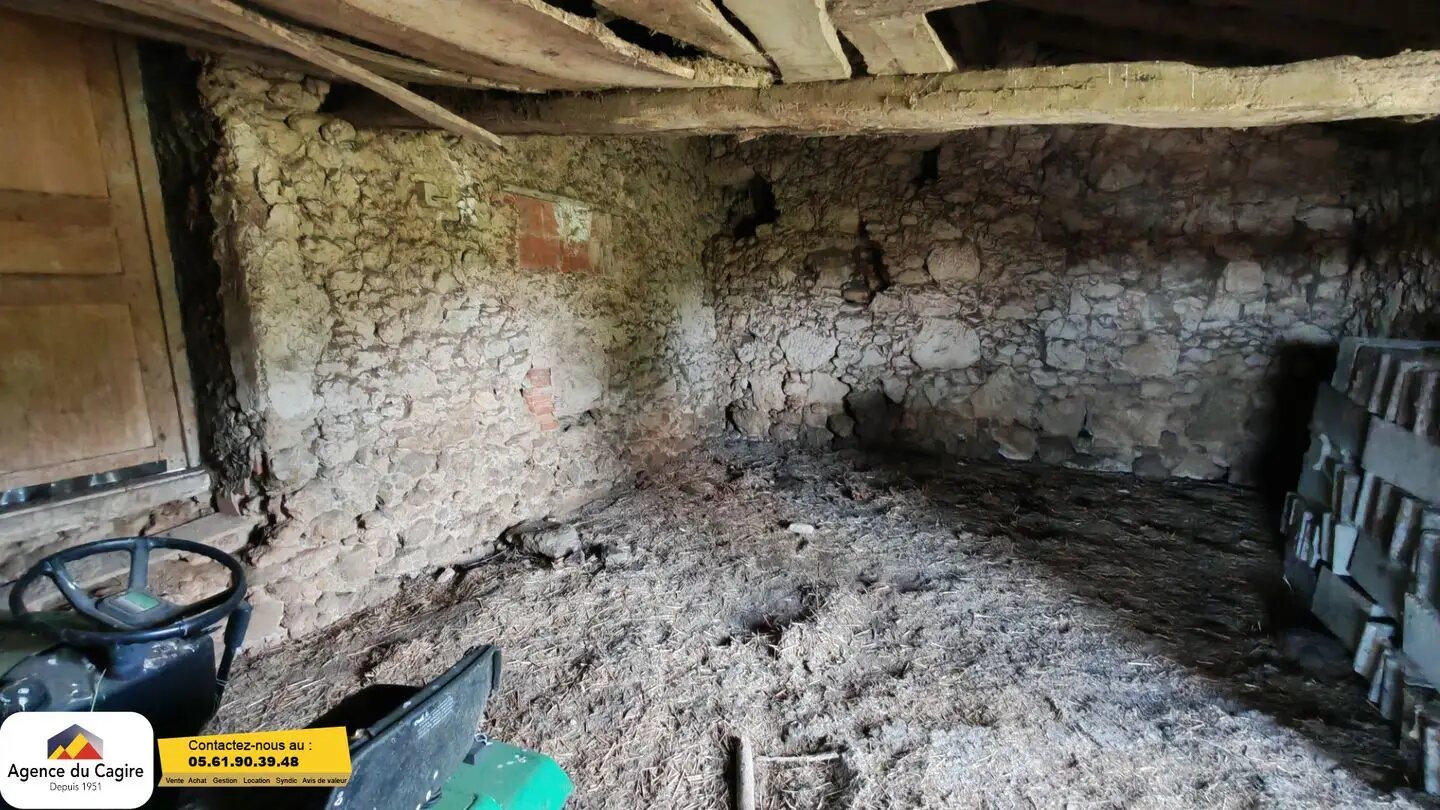 Maison à vendre, 4m², Aurignac