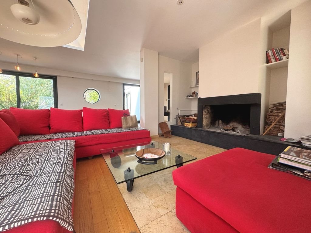 Maison à louer, 384m², Noisy-le-Grand