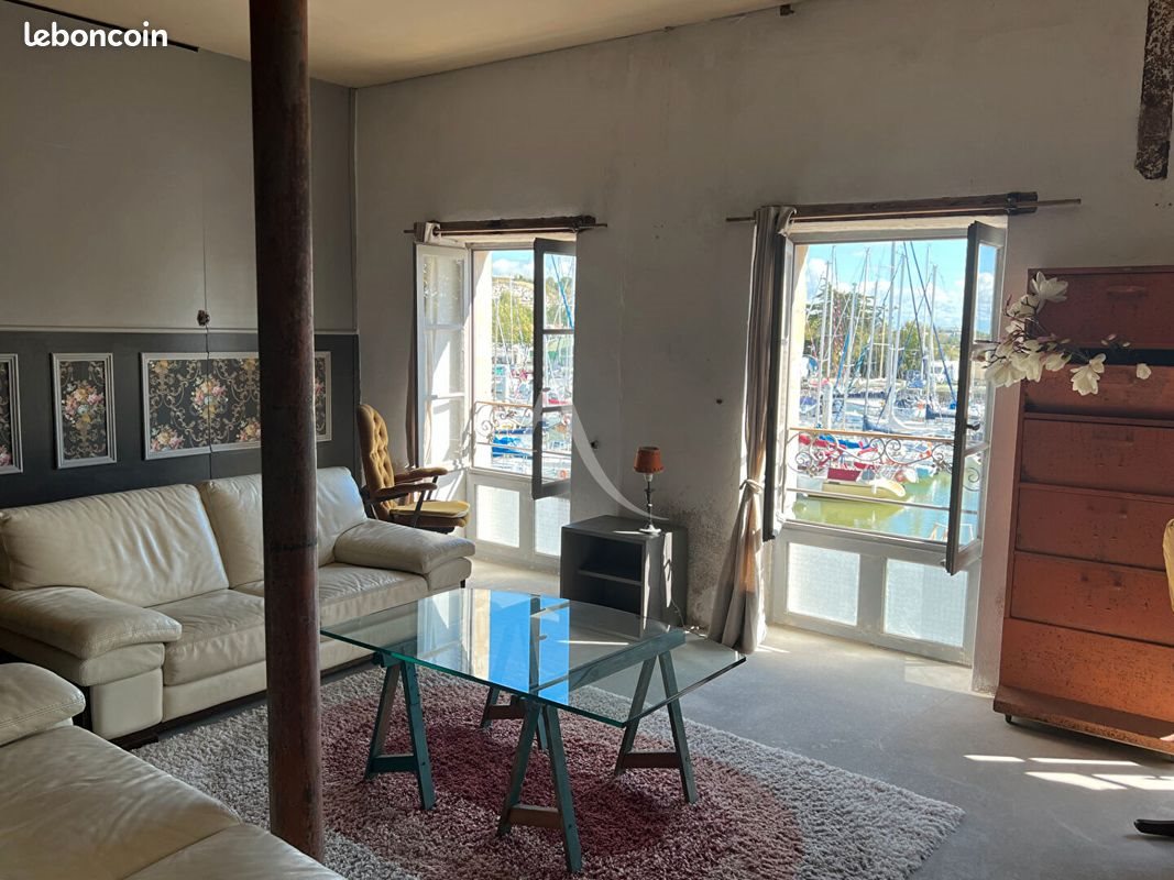Appartement à louer, 117m², Mortagne-sur-Gironde