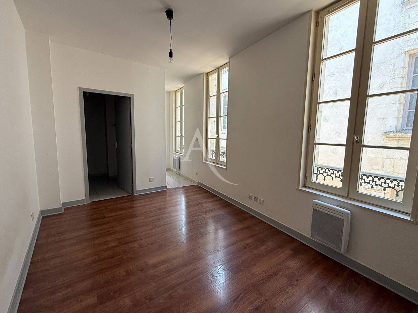 Appartement à louer, 20m², Saintes