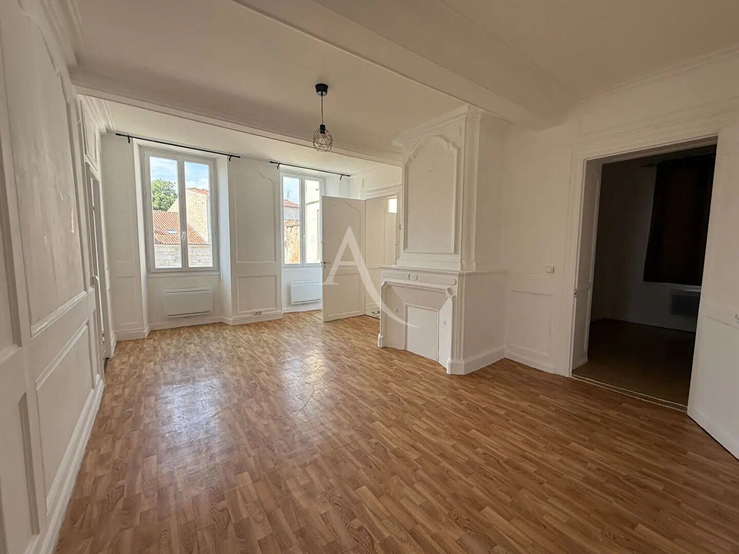 Appartement à louer, 48m², Saintes