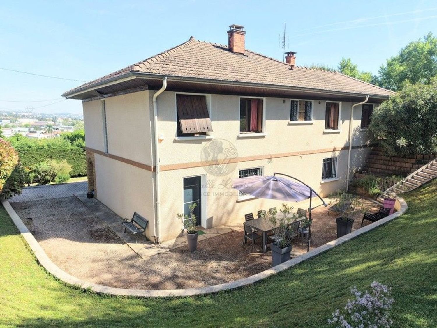 Maison à vendre, 143m², Saint-Genis-Laval