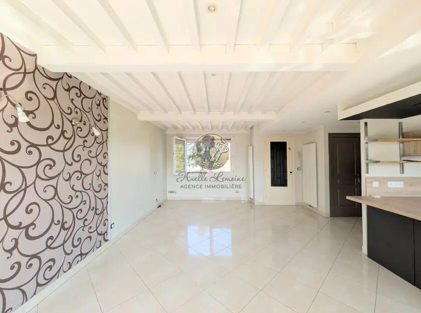 Maison à vendre, 140m², Lentilly