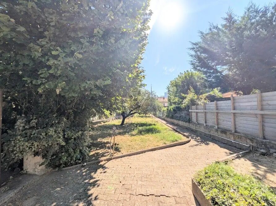 Maison à vendre, 200m², Saint-Genis-Laval