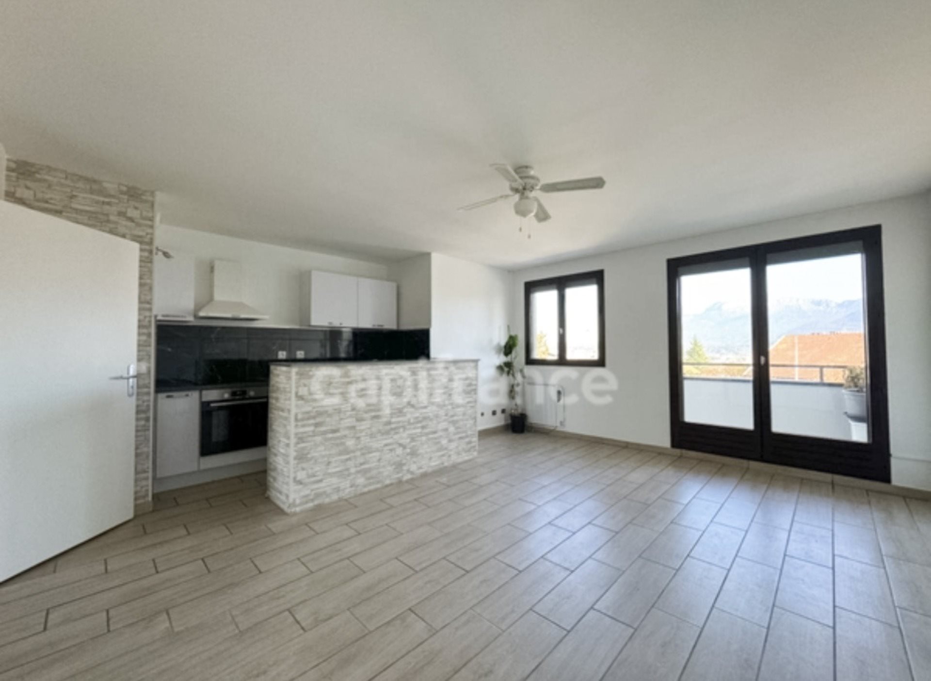 Appartement à louer, 69m², Cran-Gevrier