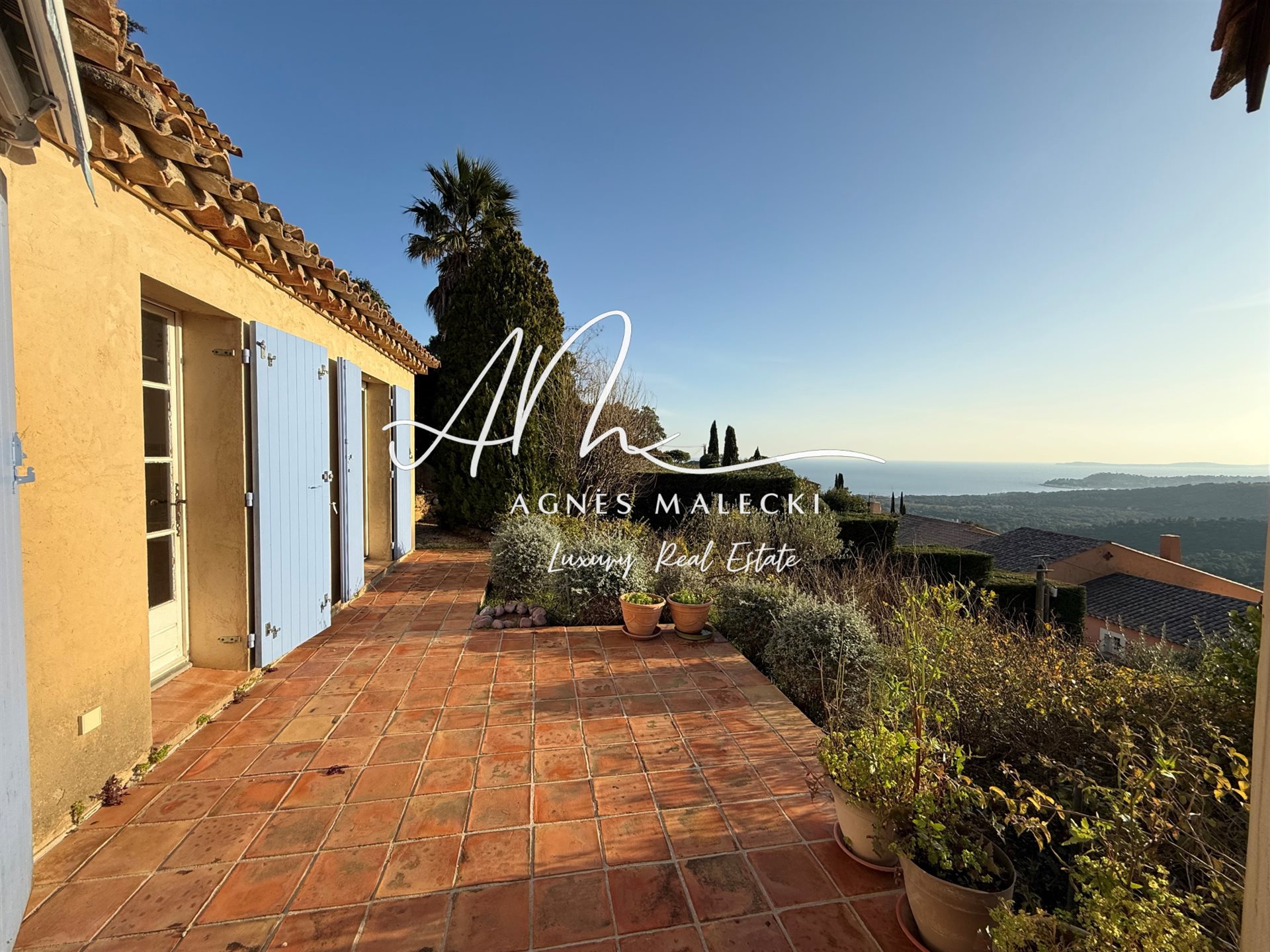 Maison à vendre, 150m², La Croix-Valmer