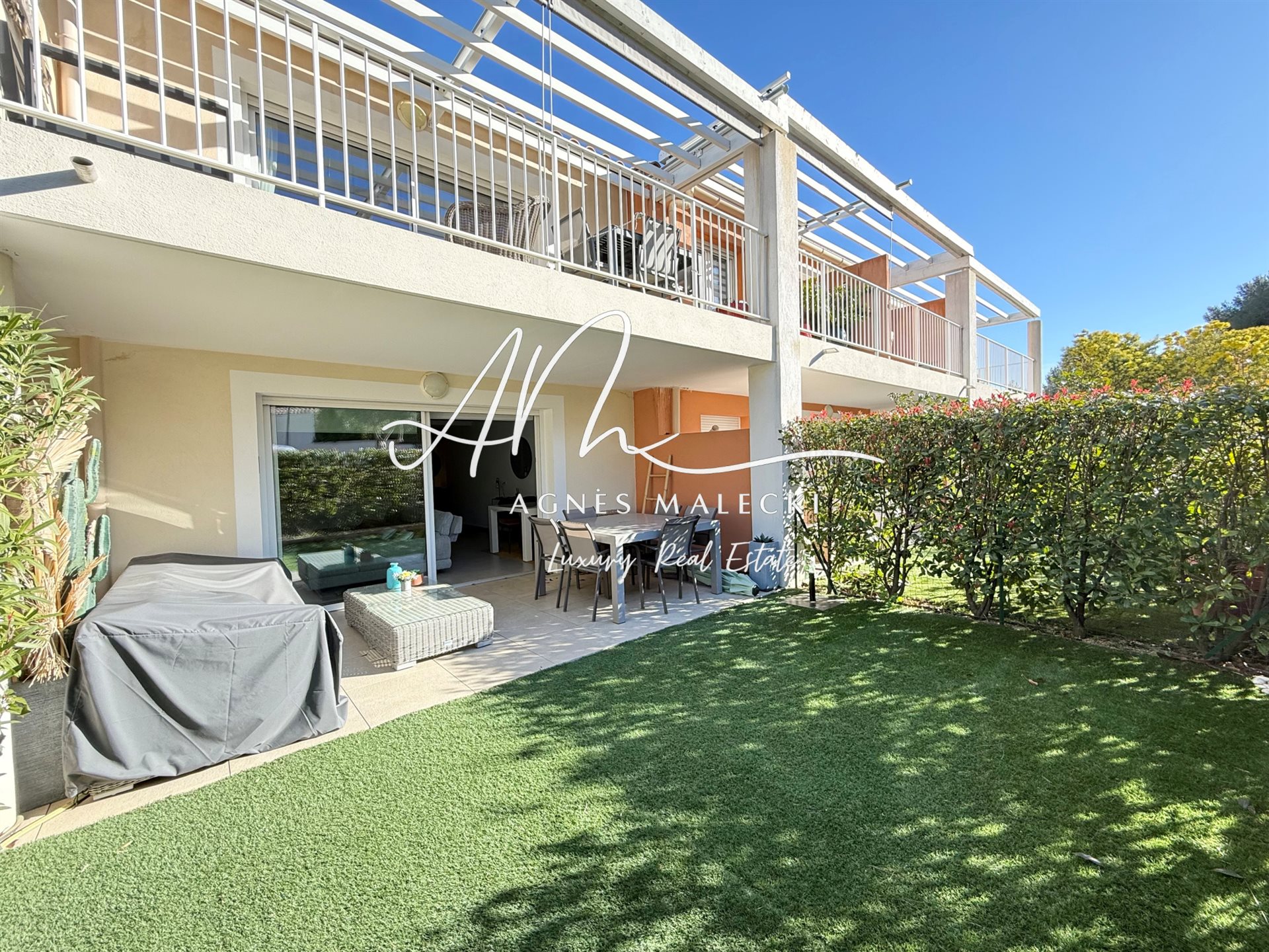 Appartement à vendre, 71m², Cavalaire-sur-Mer