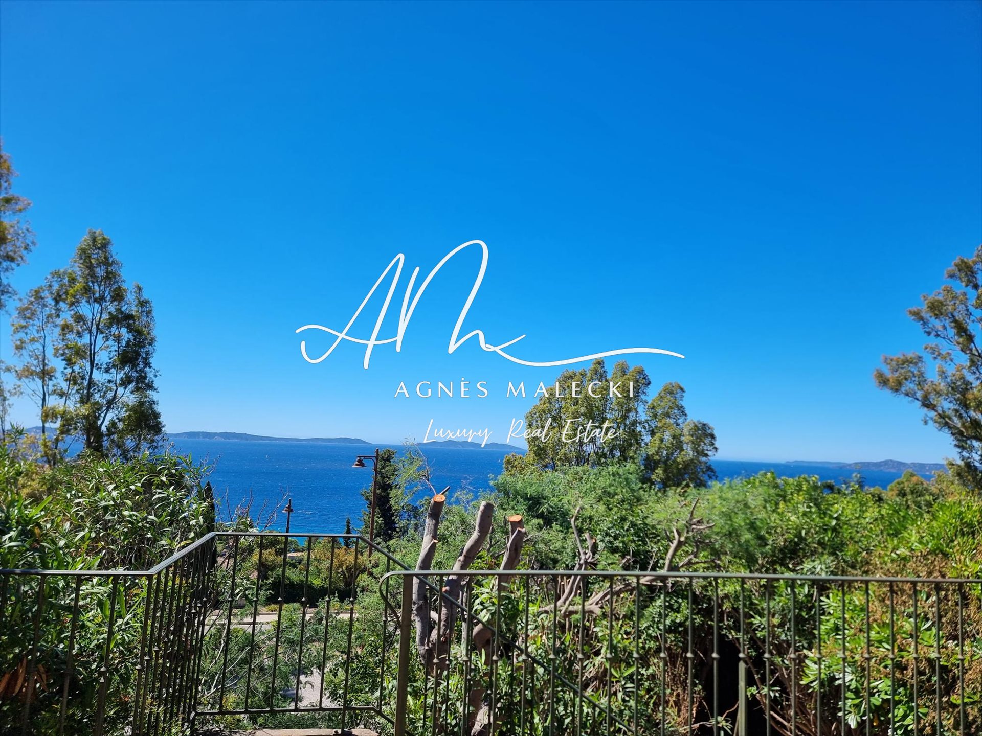 Maison à vendre, 103m², Rayol-Canadel-sur-Mer