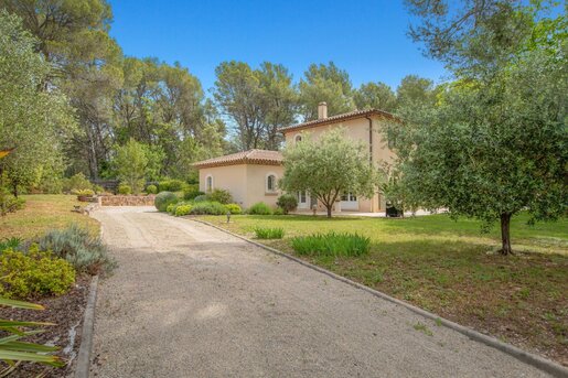 Maison 10 pièces 260 m² · à Trans-en-Provence · 260 m² · 1 680 000 €