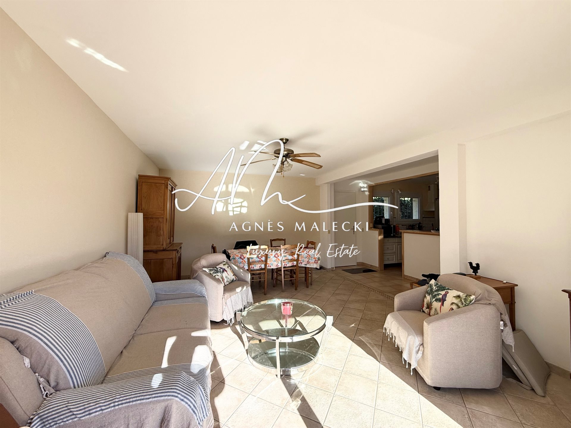 Appartement à vendre, 73m², Cavalaire-sur-Mer