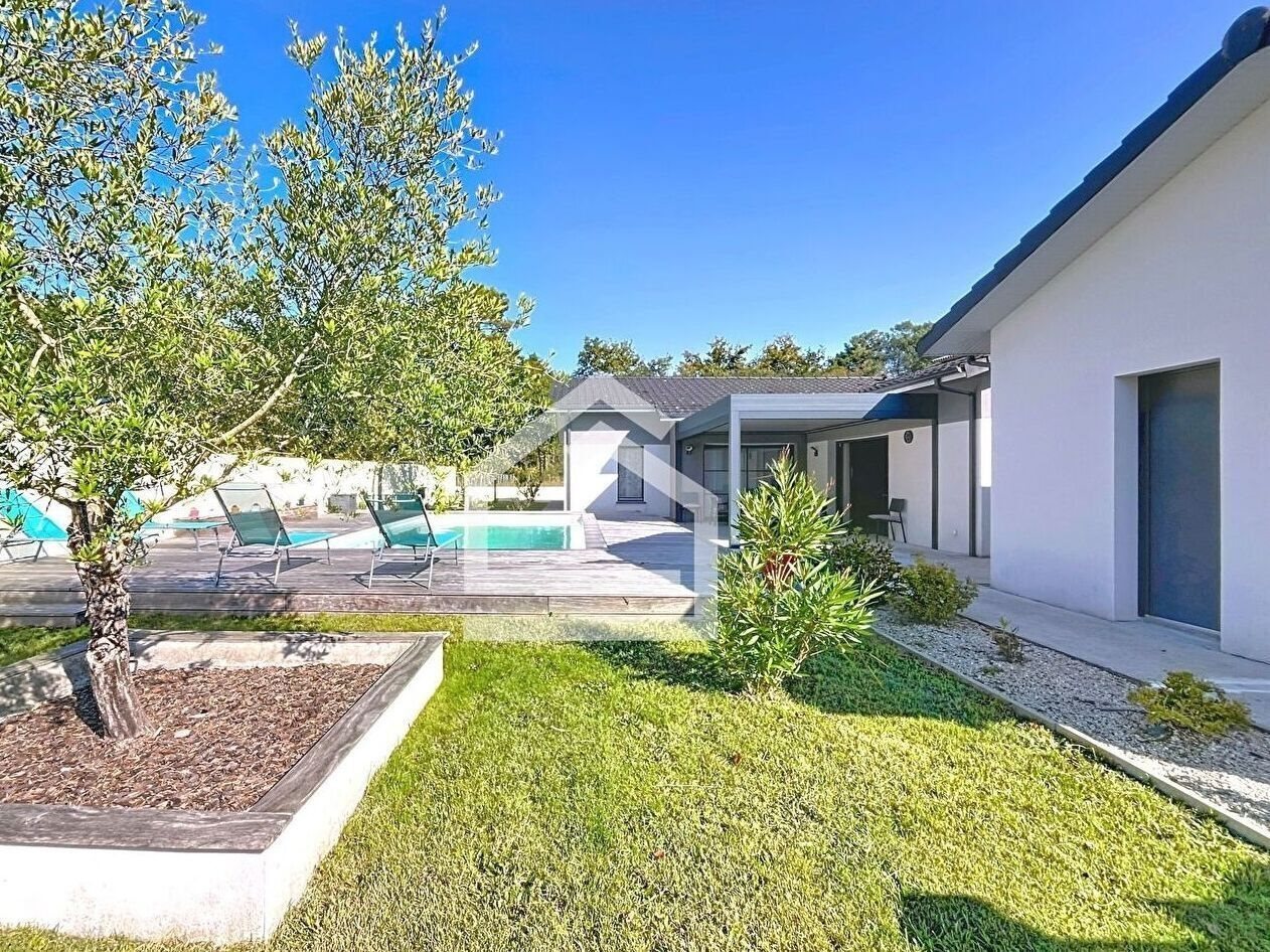 Maison à vendre, 175m², Le Pian-Médoc