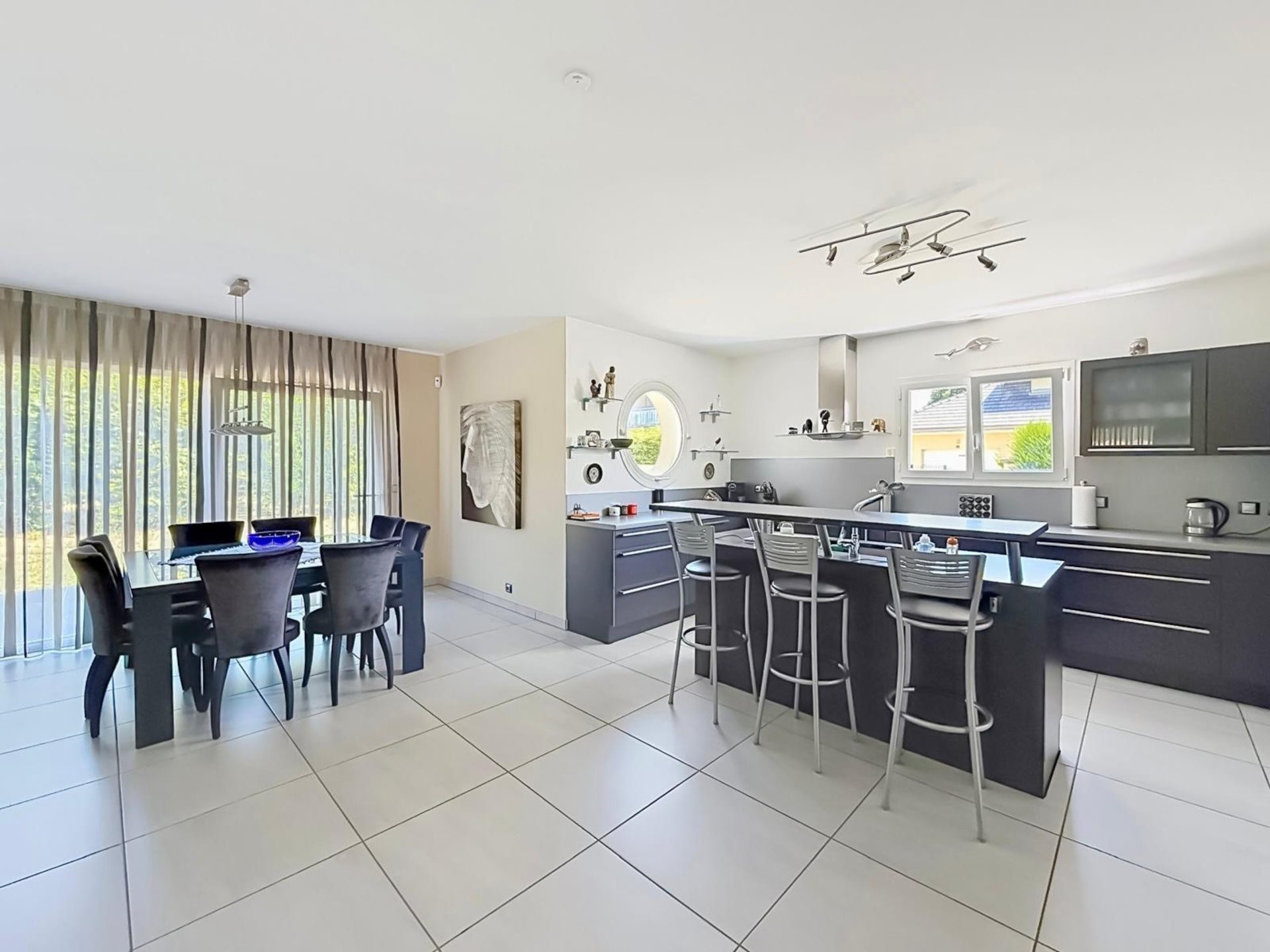 Maison à vendre, 220m², Chens-sur-Léman