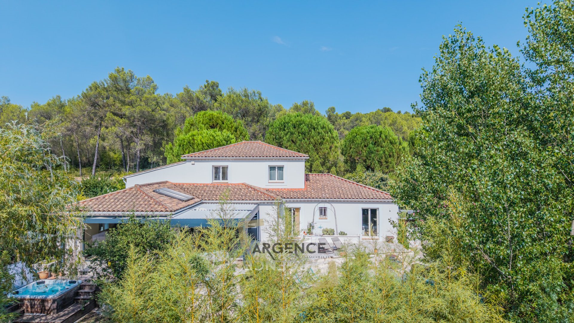 Maison à vendre, 230m², Saint-Clément-de-Rivière