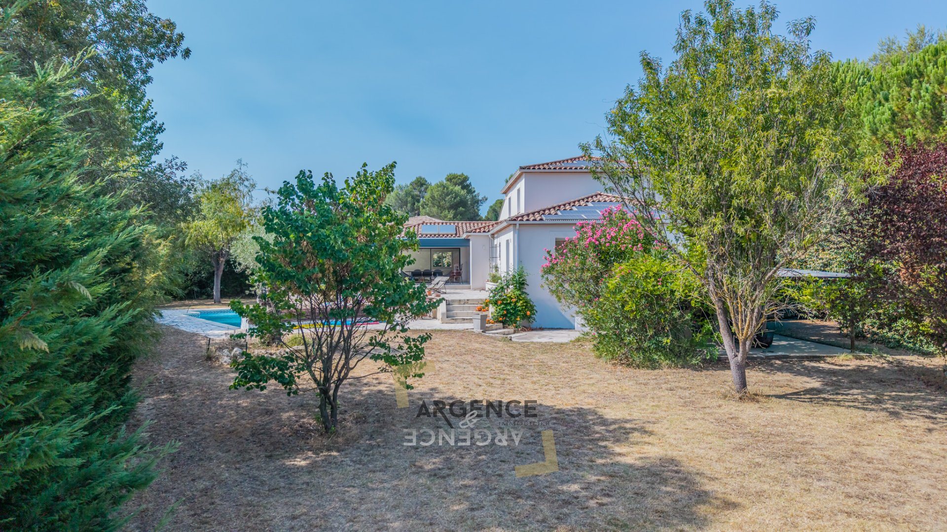 Maison à vendre, 230m², Saint-Clément-de-Rivière