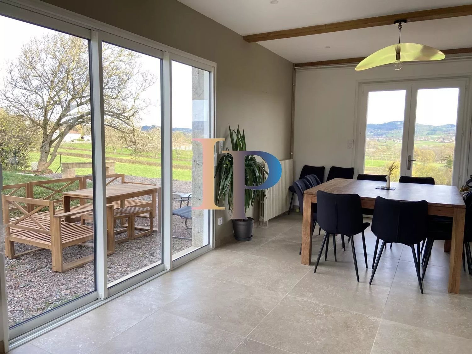 Maison à vendre, 162m², Charlieu