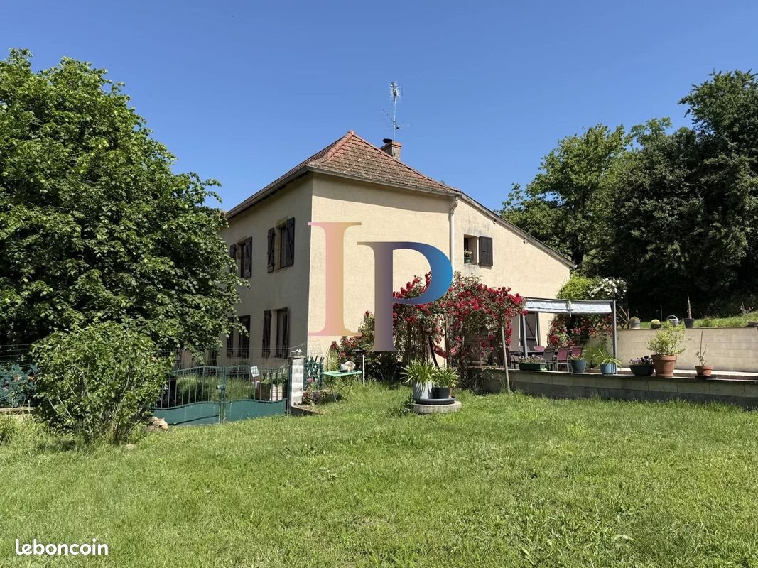Maison à vendre, 268m², Iguerande