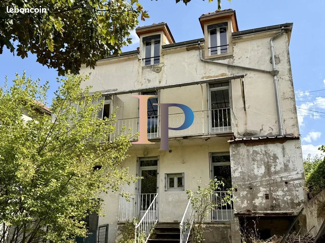 Maison à vendre, 126m², Charlieu